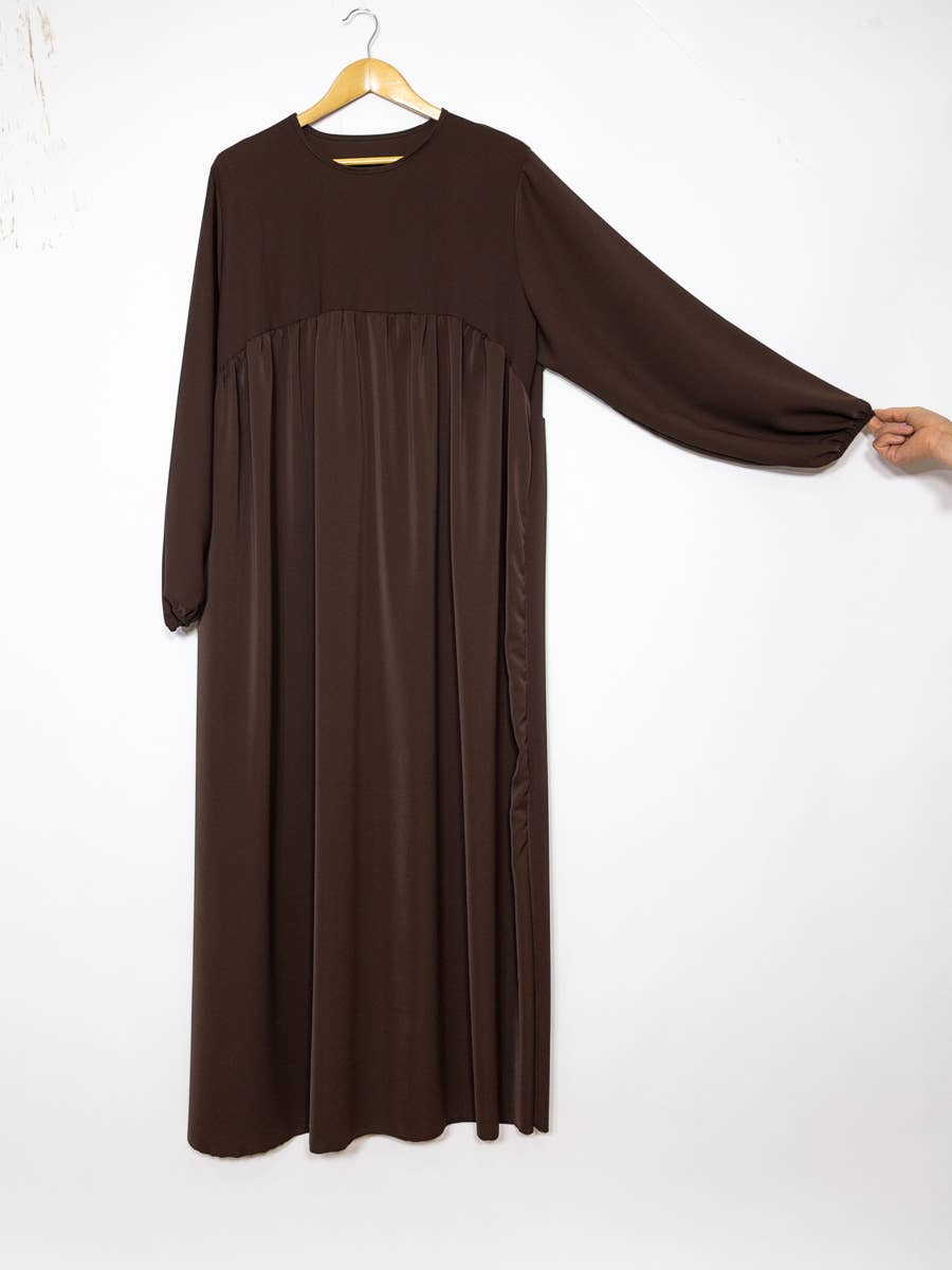 Abaya larga de seda Medina con volante, referencia 2326 pk