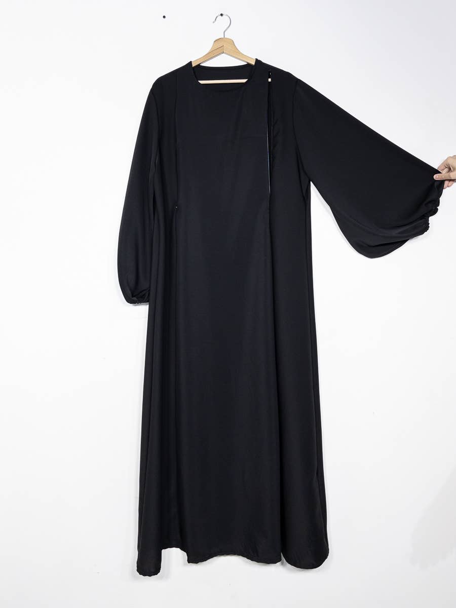 Abaya de lactancia en seda de Medina con apertura de cremallera 2508PK