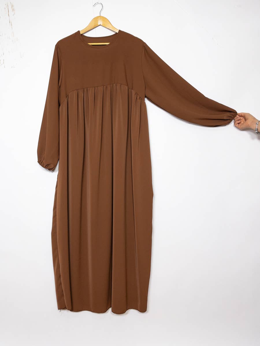Abaya larga de seda Medina con volante, referencia 2326 pk