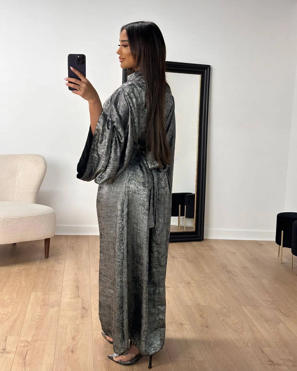 Nadia Shimmer Abaya
