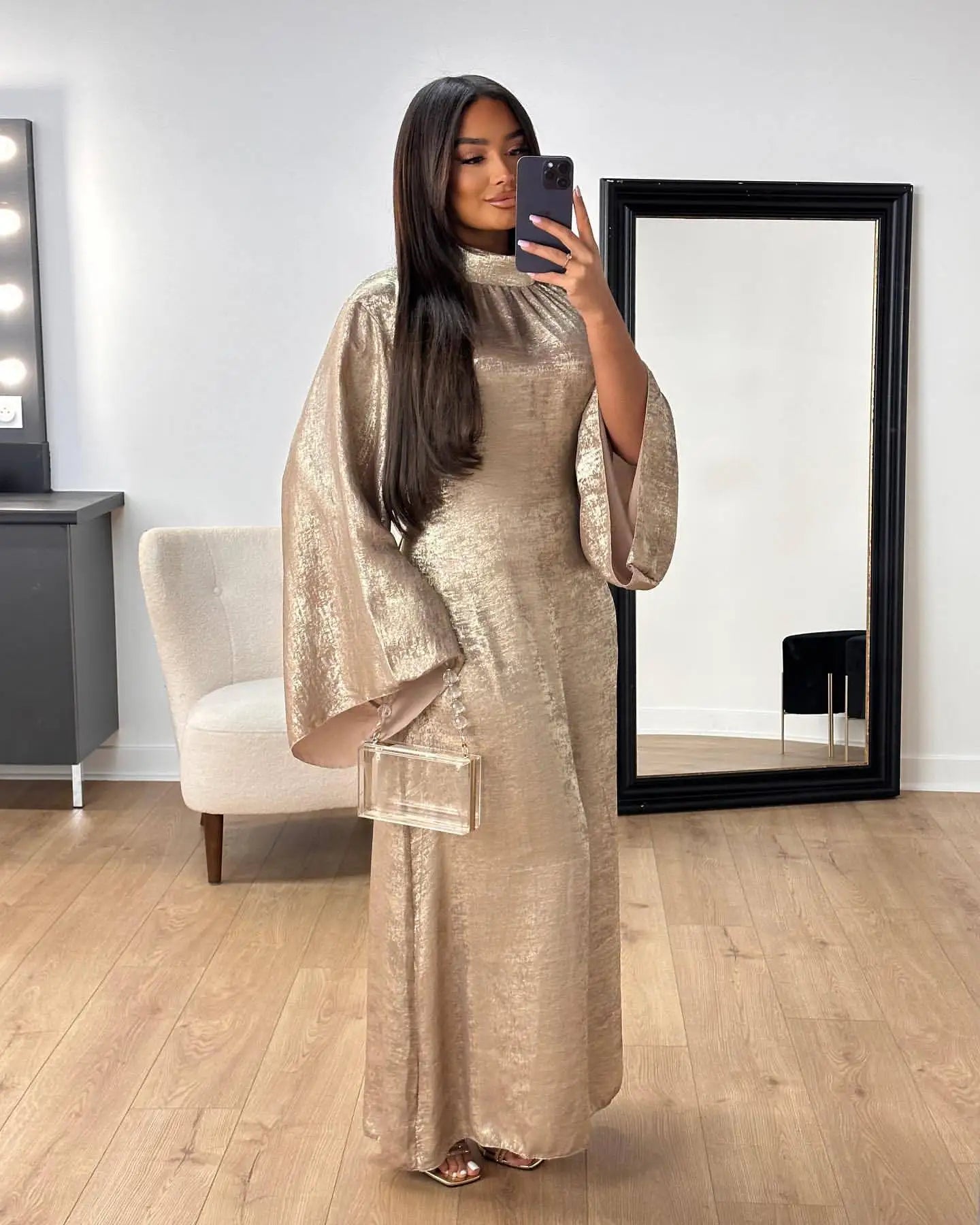 Nadia Shimmer Abaya