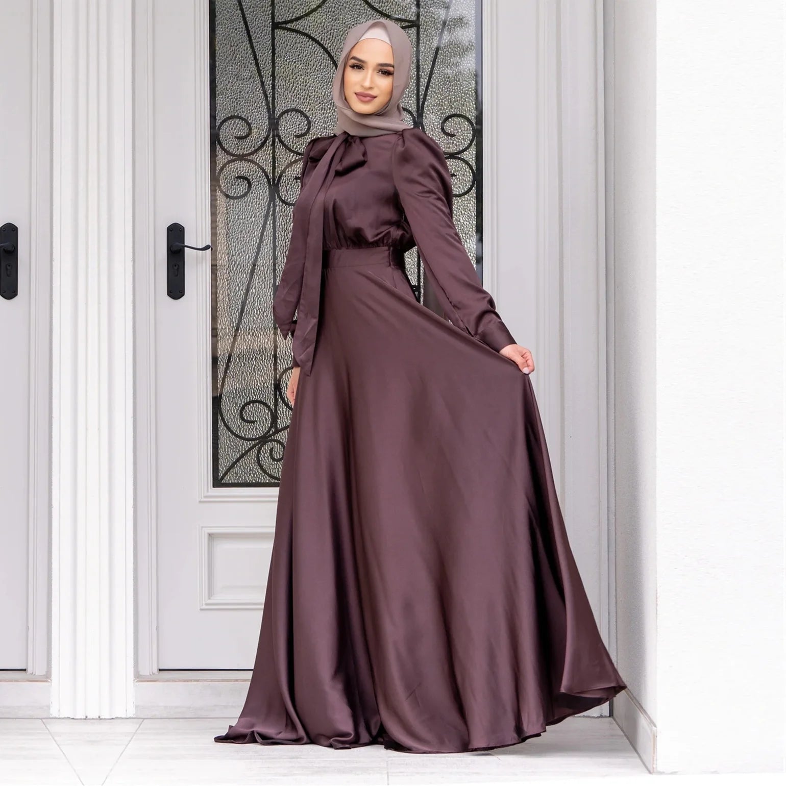 Layla Satin Abaya