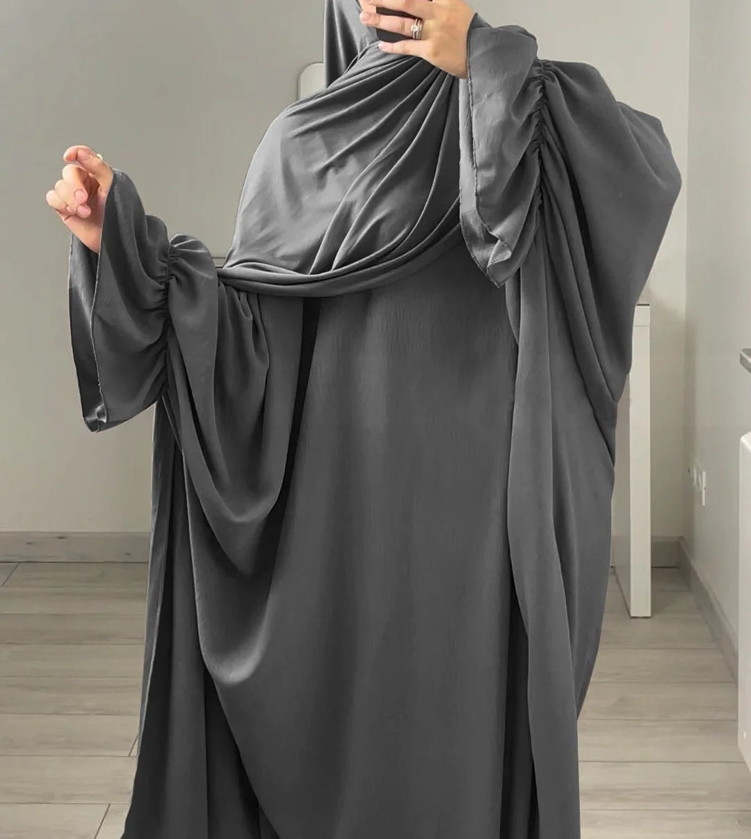 Nour Classic Abaya