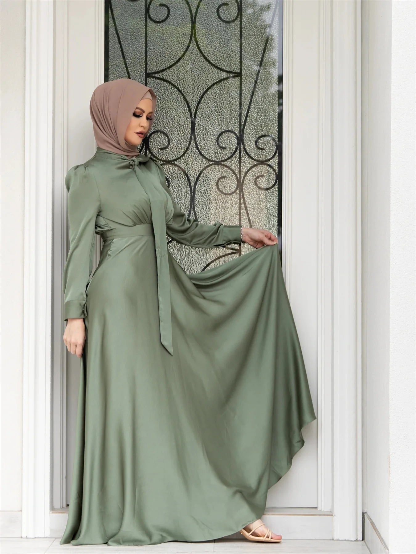 Layla Satin Abaya