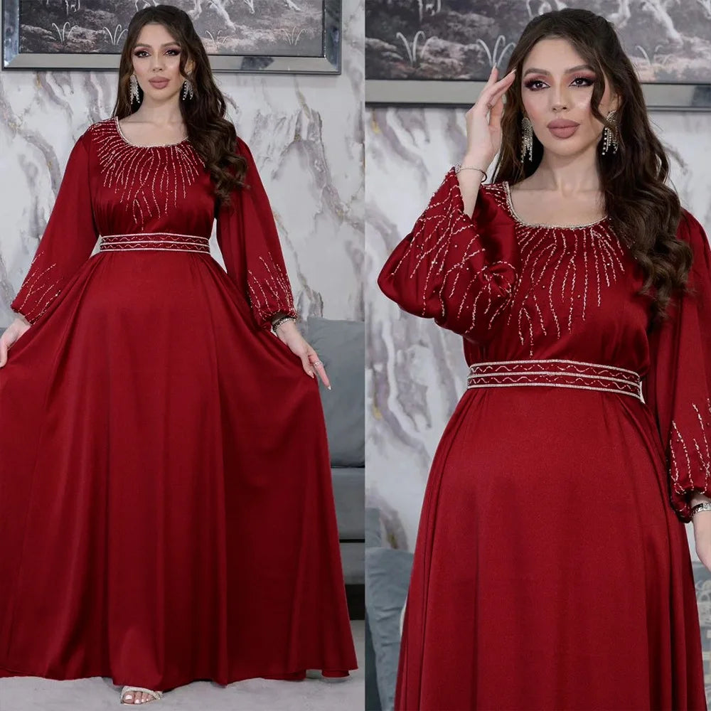 Leila Diamond  Abaya