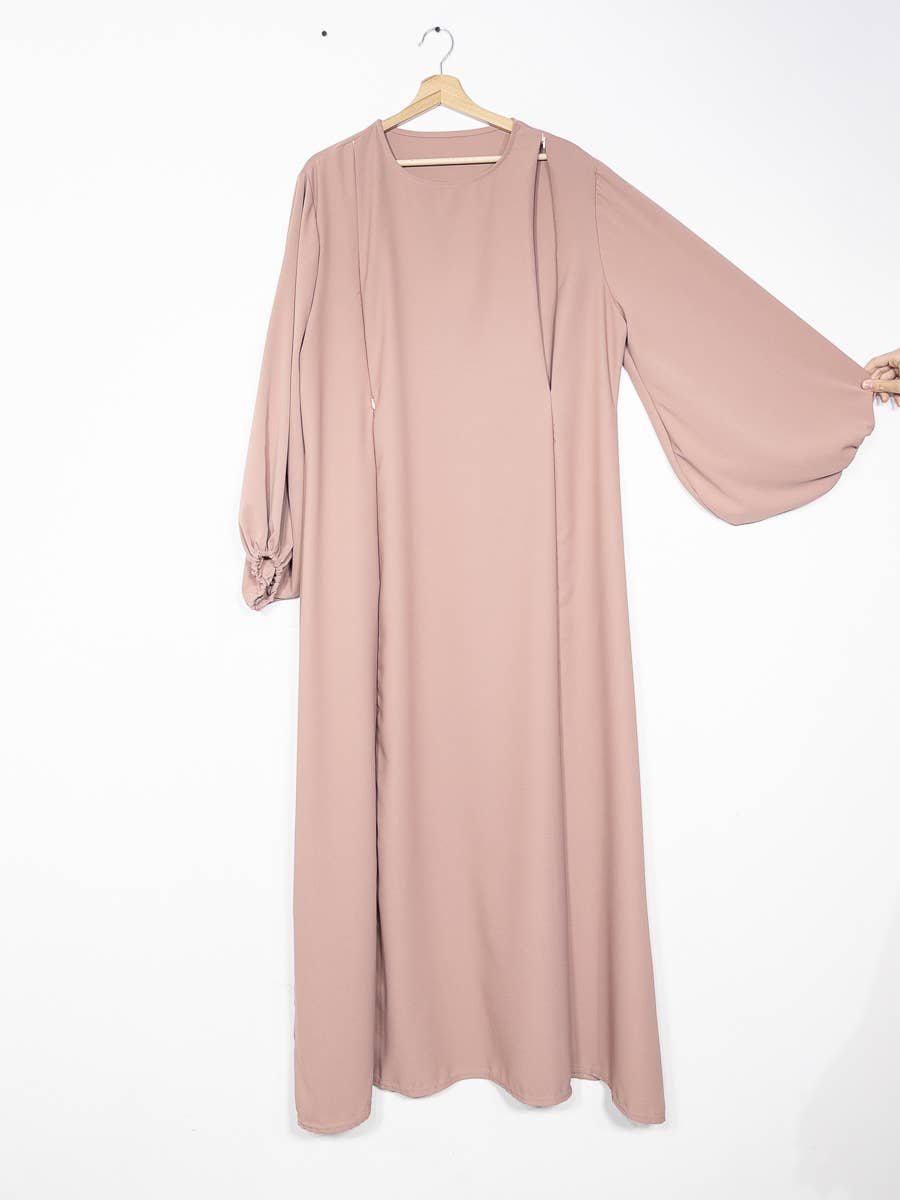Abaya de lactancia en seda de Medina con apertura de cremallera 2508PK